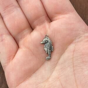 Vintage 925 Sterling Silver Seahorse Ocean Life Pendant Bracelet Charm